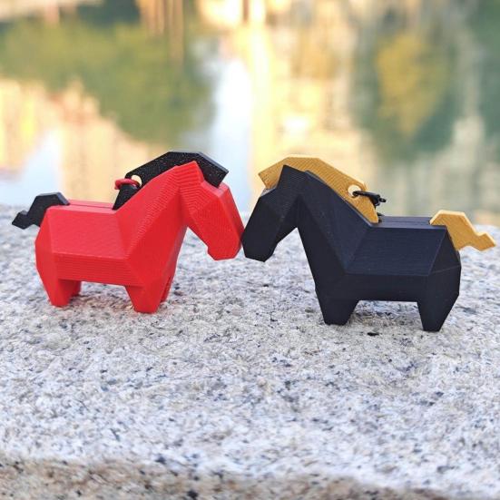 1/2Pcs Geometric Horse Keychain 3D Printed Horse Key Ring Hanging Decoration Bag Purse Charm Chinese Year of Horse New Year Gift