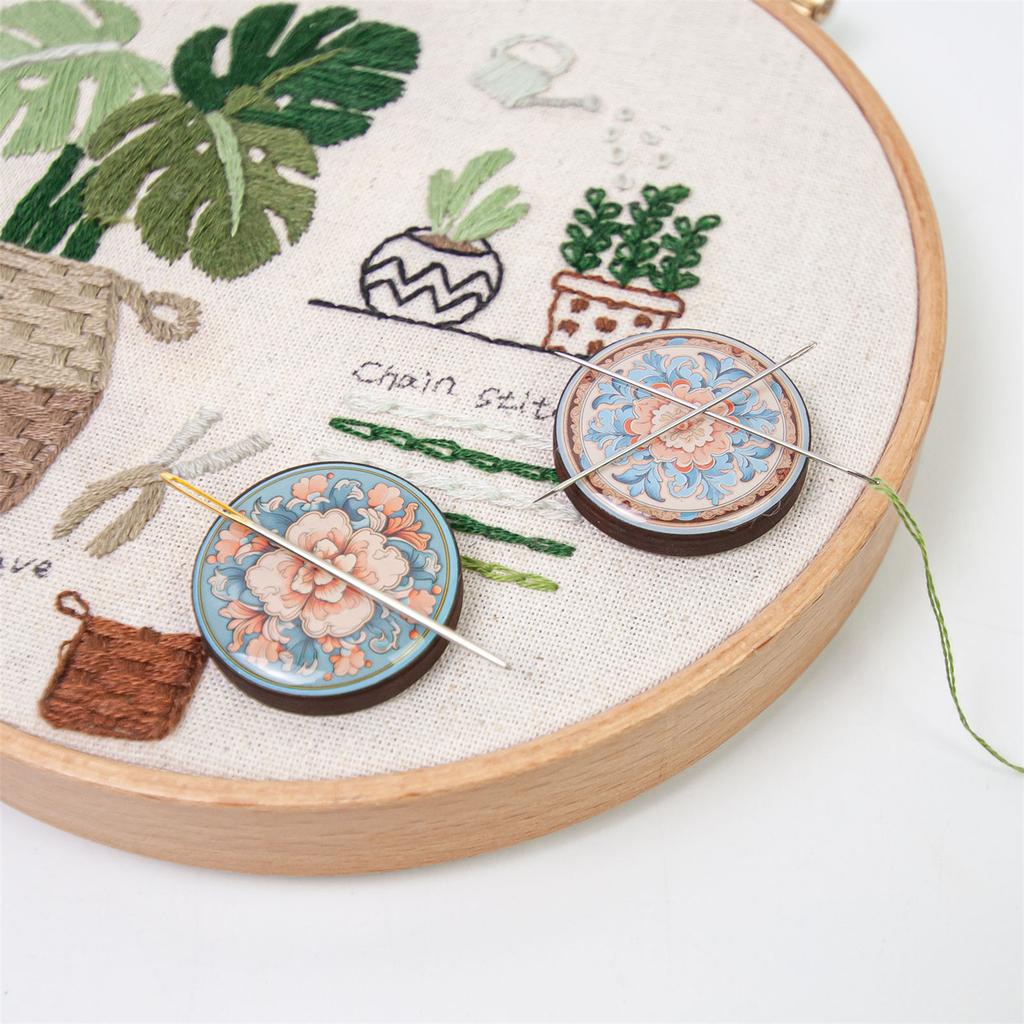 Wood Needle Minders Magnetic Needle Minders Needle Nanny Sewing Needle Holders Magnetic Pin Cushion for Embroidery