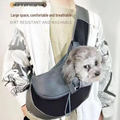 Prodyšný síťovaný crossbody batoh pro malé psy a kočky