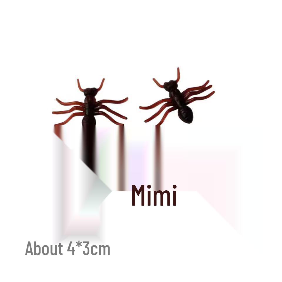 Realistic Insect Prank Toys: Cockroach, Centipede, and Scorpion for Funny Halloween Scares