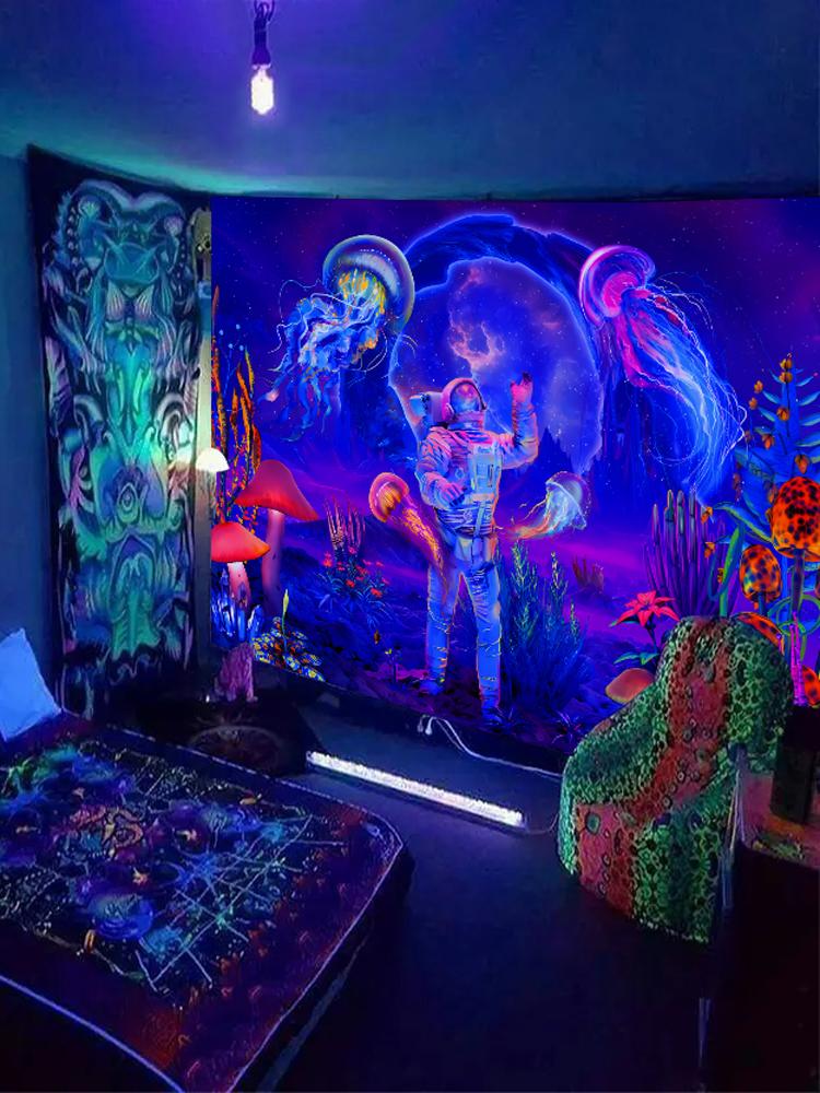 1pc Astronaut UV reaction tapestry, spacecraft jellyfish mushroom fantasy tapestry 73x95cm