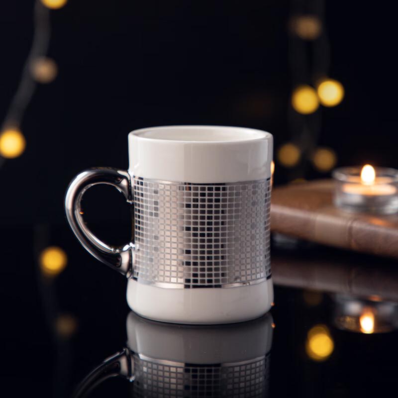 DuPont Mary Ceramic Mug