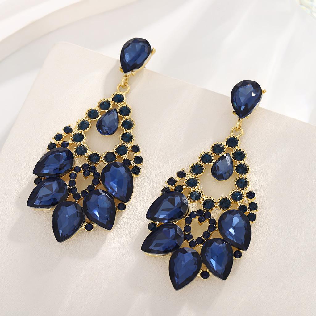 Alloy Geometric Statement Earrings For Women With Bold Design Fashion Jewelry