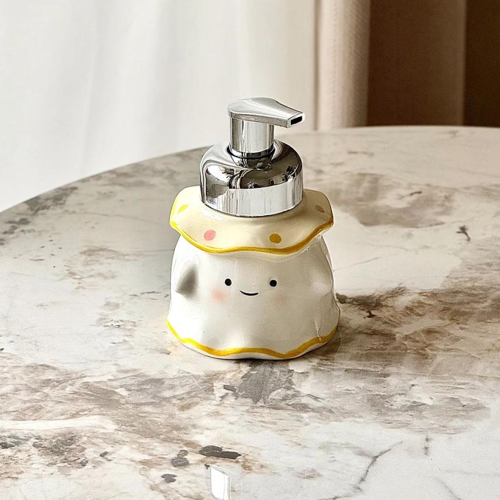 Biscuits Candy Figures Ceramic Lotion Bottles Household Shampoo Moisture Bottles Portable Soap Dispensers Bathroom Accessories