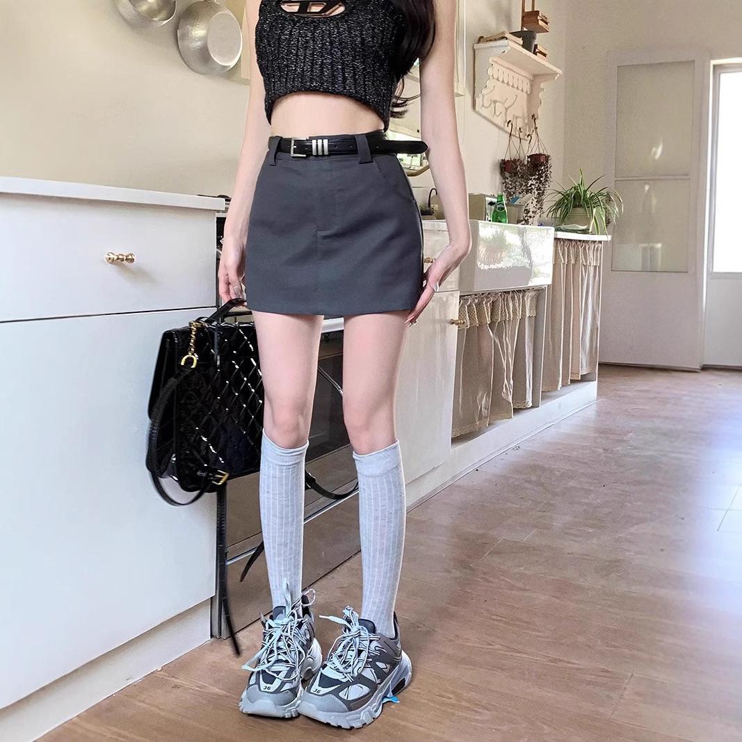 

Women s High Waist A-line Midi Skirt - Slimming, Petite, and Perfect for Spring. M (90-104 lbs)