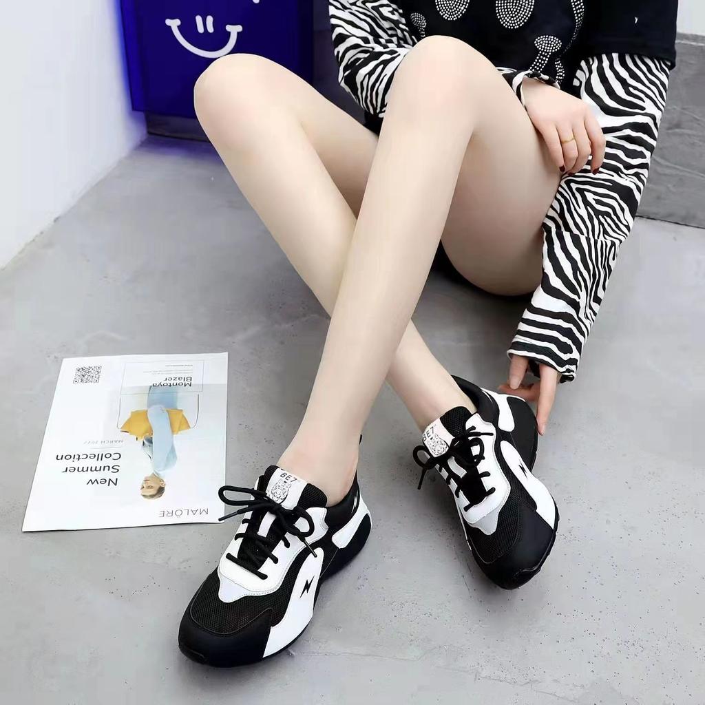 Sportssko for kvinner Pustende nettingsko Mote Allsidige Anti-skli fritidssko