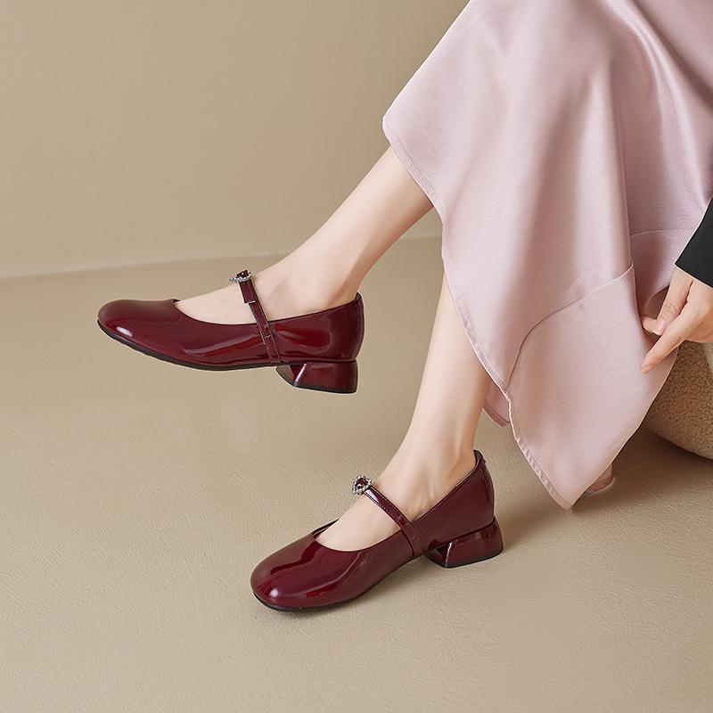 Augustine Mary Jane shoes women's autumn 2025 new thick heel single shoes French with skirt commuter small leather shoes