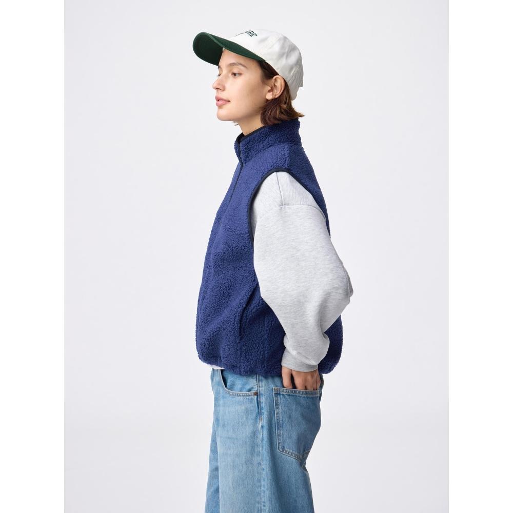 GU by Uniqlo Boa Fleece Vest +x