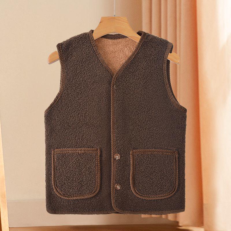 

Lamb Wool Cape Vest with Plus Velvet for Autumn/Winter - Warm, Stylish Outerwear for Middle-Aged and Elderly Women 2XL (90-115 kg)