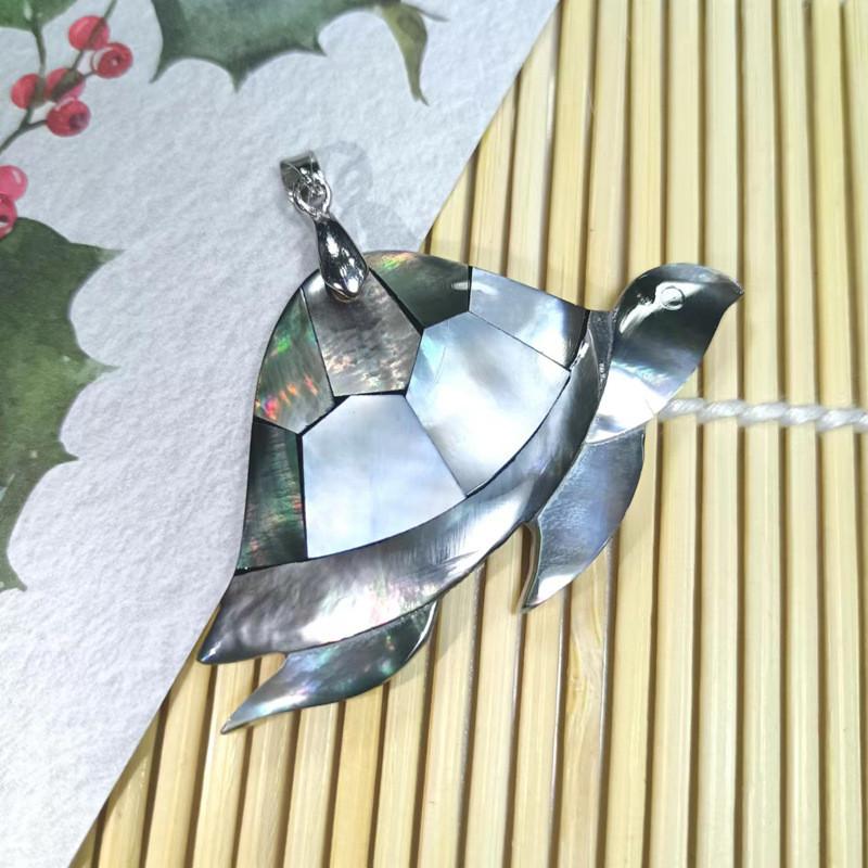 Handmade Shell Turtle Pendant Necklace With Polished Abalone And Conch Shell For Casual Wear