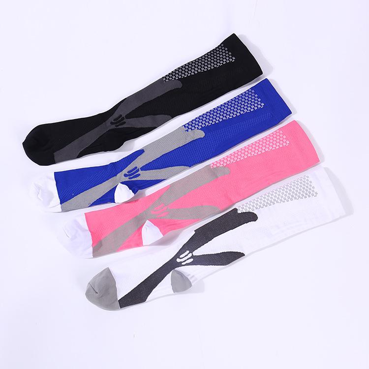 Breathable Compression Running & Aerobics Socks: Sweat-Absorbent, Gradient Pressure Calf Socks