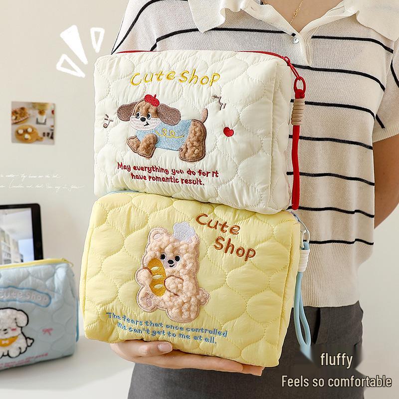 Women's Portable Skincare & Makeup Bag: Cute Puppy Design, Large Capacity, Handheld Travel Toiletry Brush Organizer.