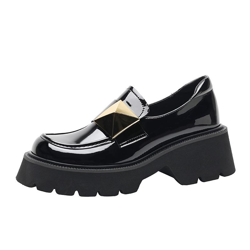 Black leather small leather shoes women's spring new muffin platform retro patent leather shoes