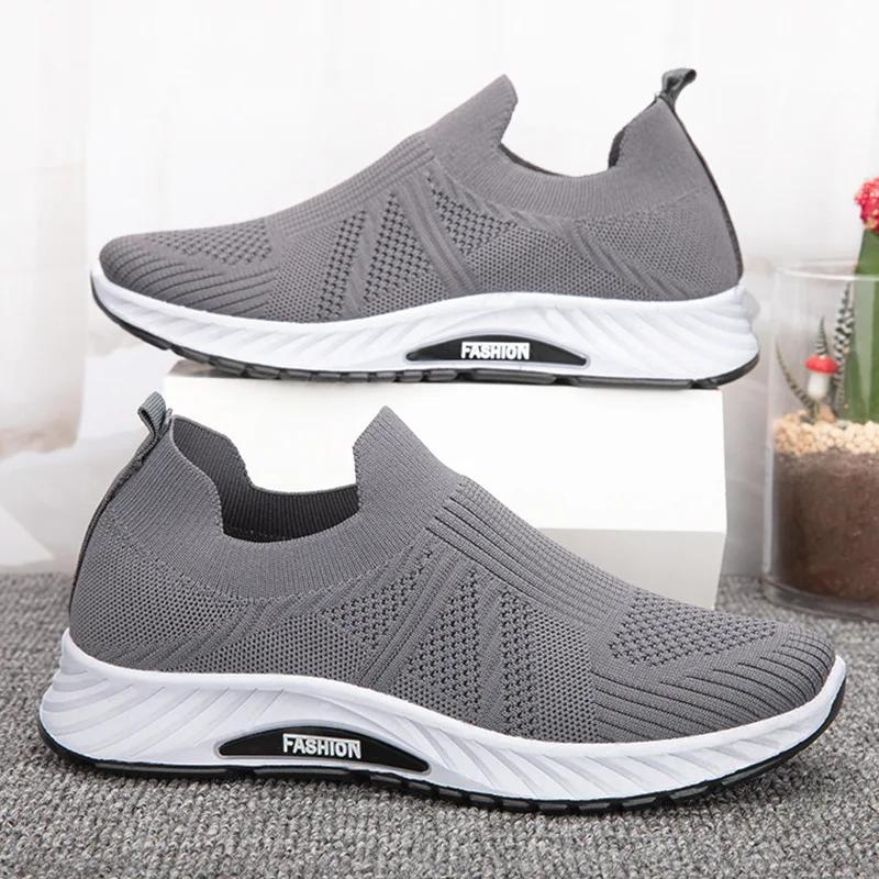 Spring/Summer 2024 New Breathable Casual Shoes Men's Soft Sole Old Beijing Cloth Shoes Socks Shoes Mesh Sports Men's