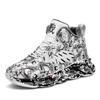 Winter velvet thickened cold-proof and warm cotton shoes lightweight outdoor new non-slip and wear-resistant large-size casual trendy shoes