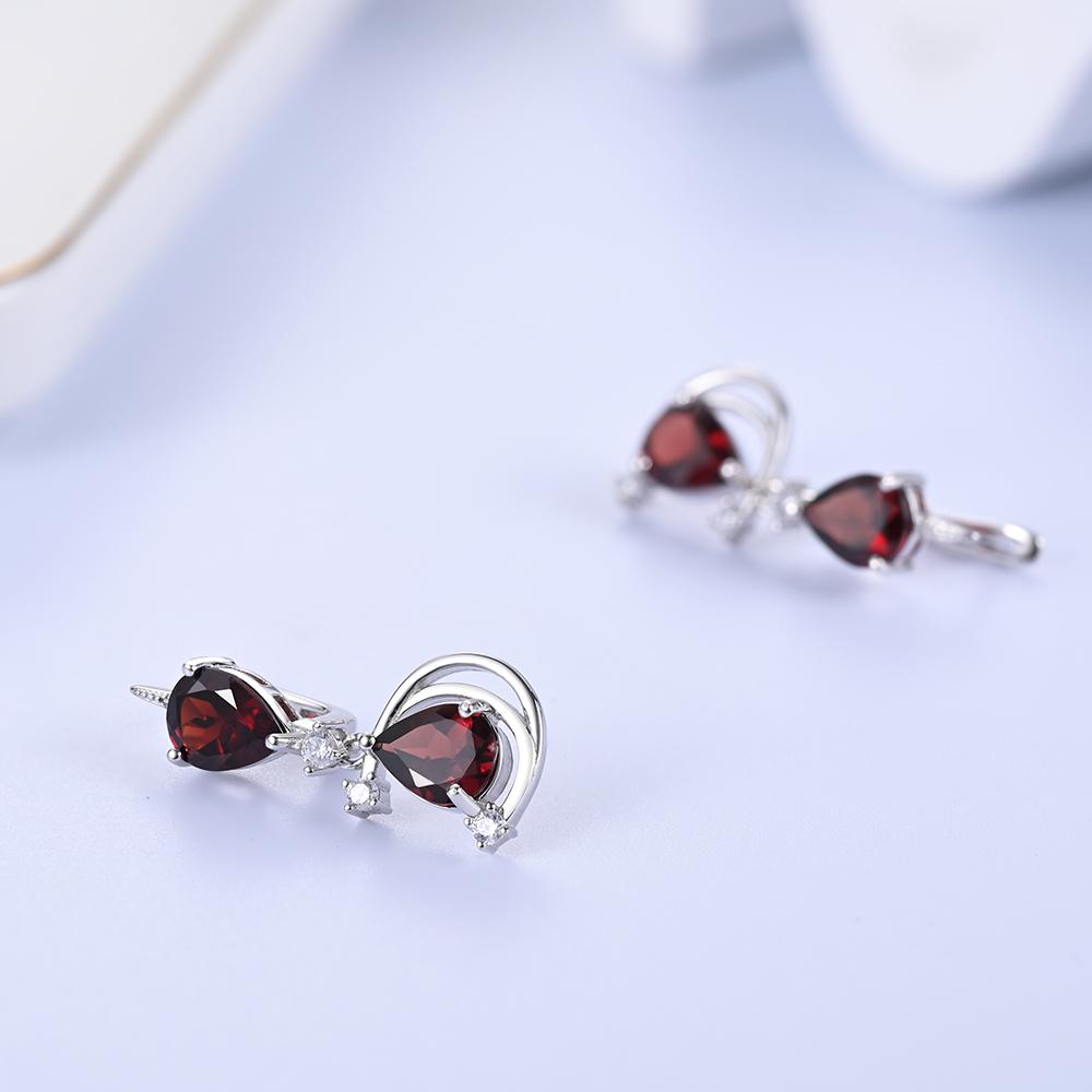 Klassisches romantisches S925 Silber Ring-Ohrringe-Set für Frauen und Ehefrau, natürlicher Granat, edler Schmuck, Verlobung, Jahrestag, romantisches Geschenk