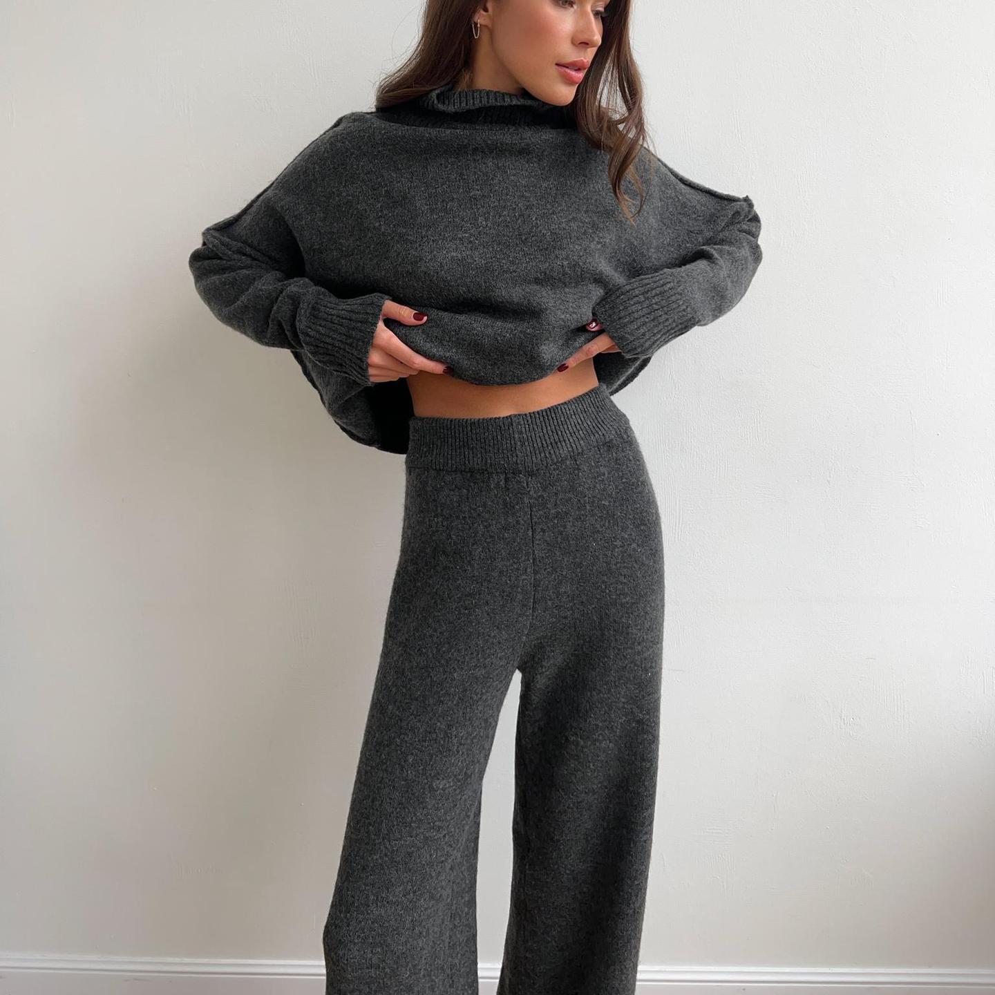 

Жіночий светр із 2 предметів, трикотажний пуловер з високим горлом і широкими штанами, відповідні набори для відпочинку Осінньо-зимовий одяг Спортивний костюм для жінок M темно-сірий