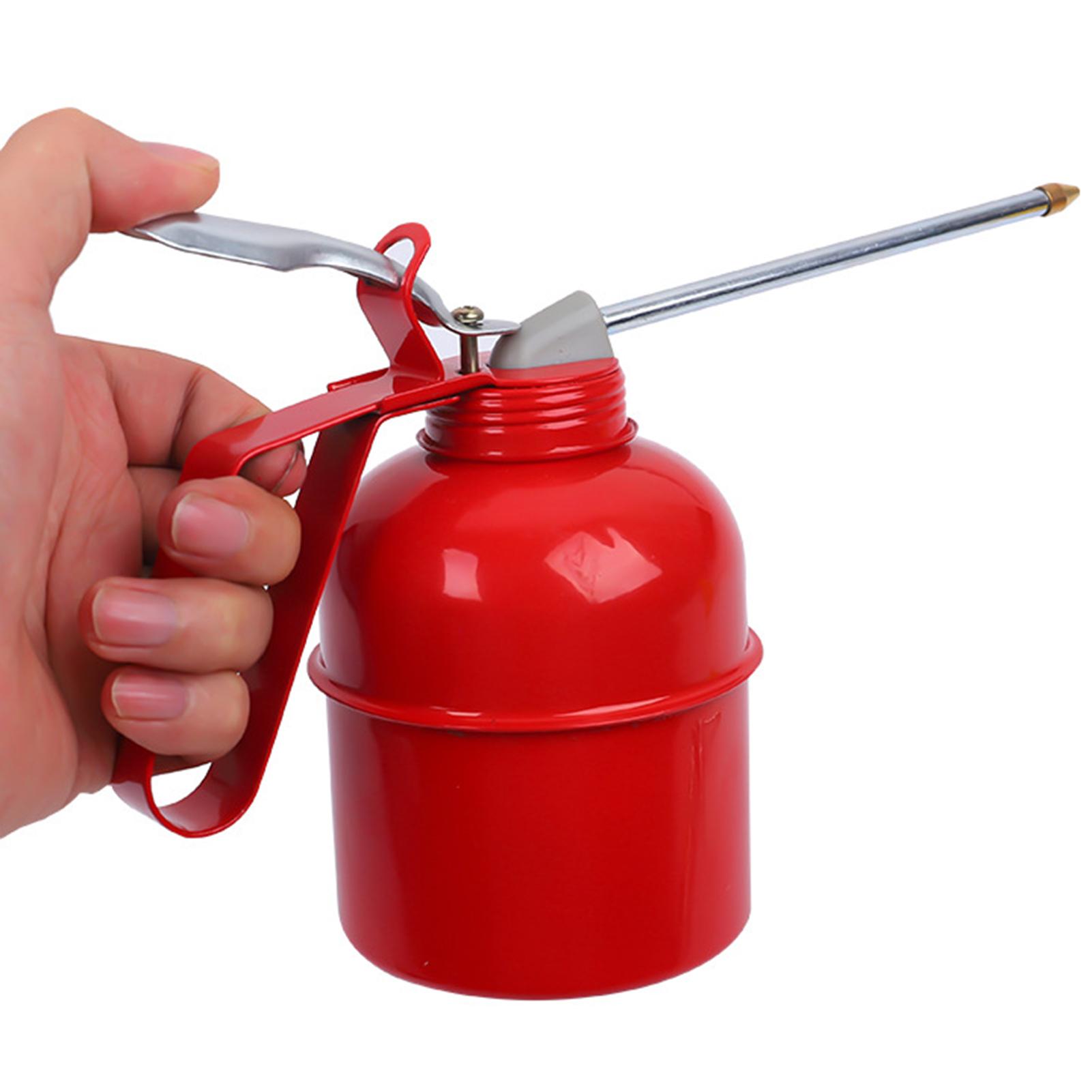 

Metal Oil Can Pump with Flexible Spout for Auto Repair Lubrication Engine Oil Refill Hand Tool Industrial Maintenance