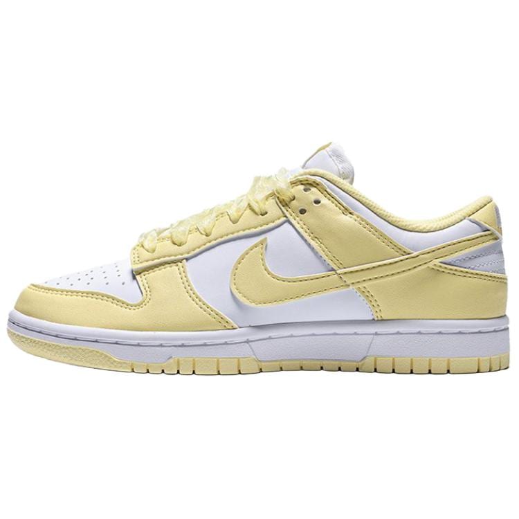 Nike Dunk Skateboard Shoes Women`s Low