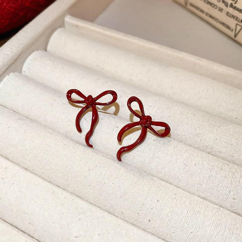 New Trend Irregular Bowknot Women's Stud Earrings Wine Red Enamel Hollow Knots Small Earrings Vintage Cute Ear Jewelry
