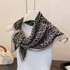 New retro small square scarf -blocked cashew silk scarf imitation neckerchief sun protection decoration for women