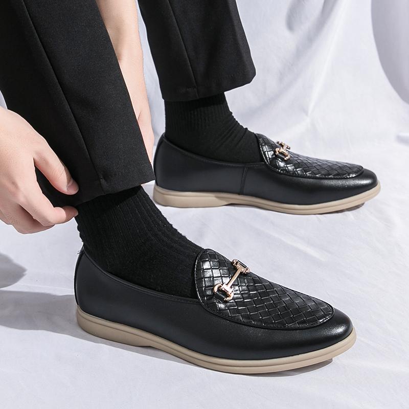 Spring Business Men Wedding Shoes Gold Rivet Dress Shoes Footwear Slip-on Man Party Formal For Mens Casual Shoes Plus Size