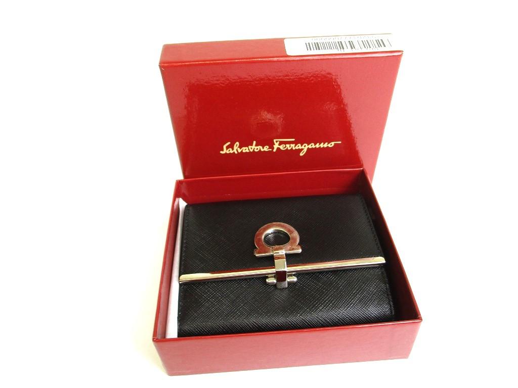 Authentic Salvatore Ferragamo Gancini Black Leather Bifold Wallet #9717  Refurbished