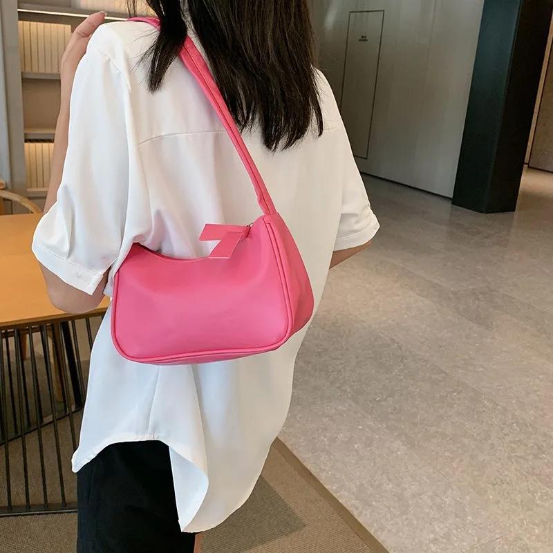 1 Pcs Shoulder Bag Trendy Underarm Handbag Versatile Niche Solid Color Mobile Phone Bag Girls' Shoulder Bag Handbag