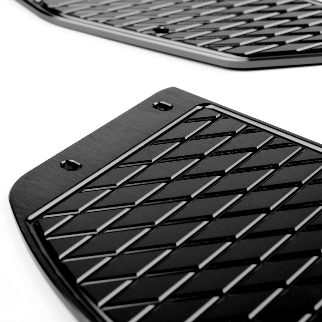 Foot Peg Plate Footrest Step Pad Mat Cover For Yamaha XMAX 300 2017-2018 Black