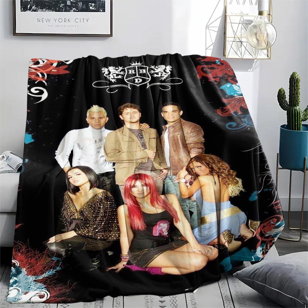 1 Stück RBD Banddruck Flanelldecke, Hohe Qualität, Bequem für alle Jahreszeiten, Heimdekoration, Wärme und Komfort, Perfekt für Geschenke