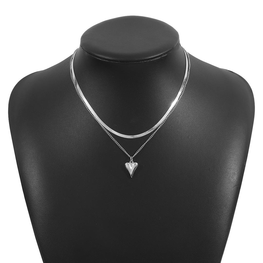 Creative Retro Alloy Love Pendant Earrings, Fashionable Temperament Heart-shaped Stacked Chain Necklace