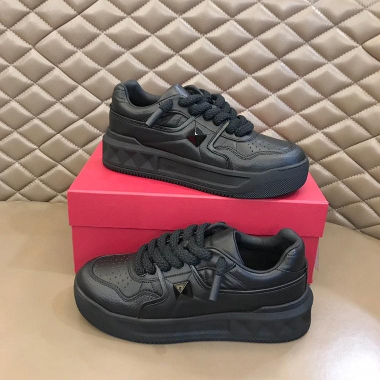 

Европейская мужская обувь 2025 Новая повседневная спортивная на толстой подошве с носочной частью из коровьей кожи, дышащая и удобная, с круглым носком, универсальная и модная обувь 45 customization is not refundable