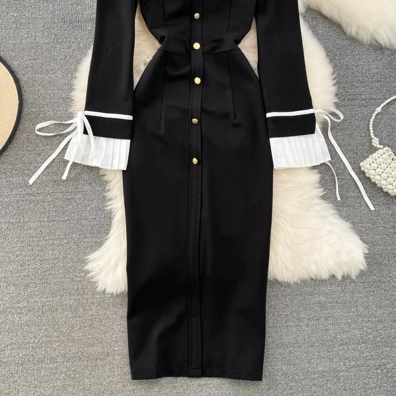 Платье-стойка с лоскутным принтом — фото 3