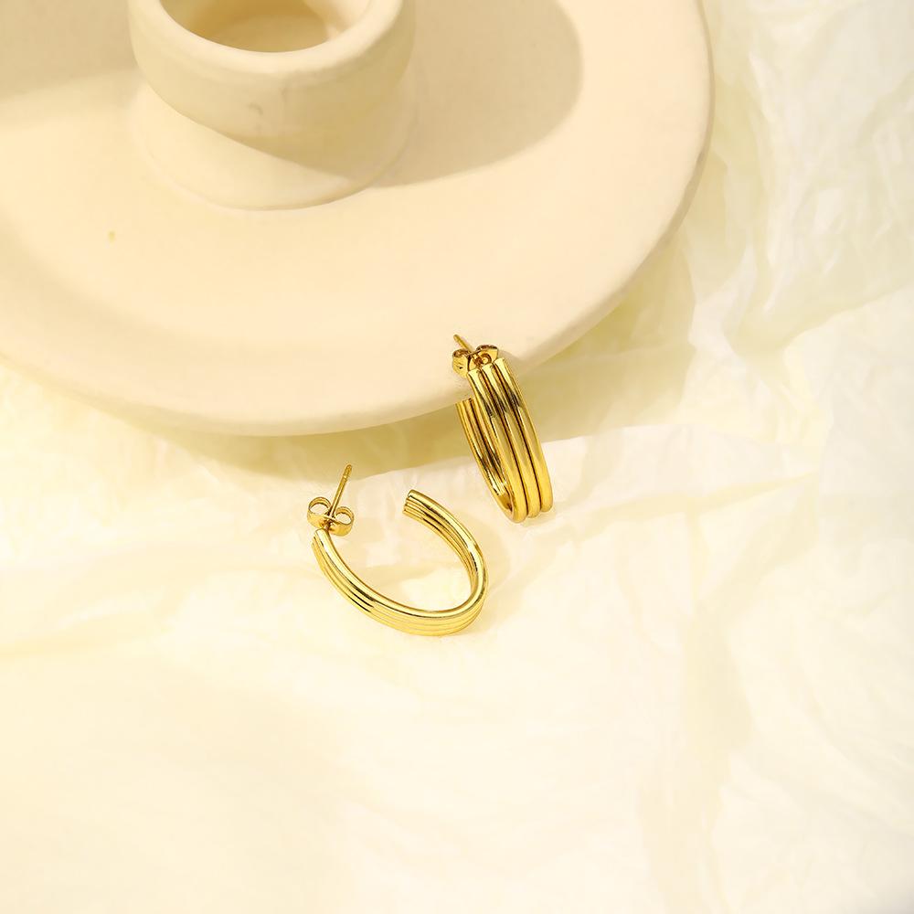 Fashion Personality Stainless Steel Stud Earrings High Light Luxury Square Geometric Earrings Femininity Niche Earrings