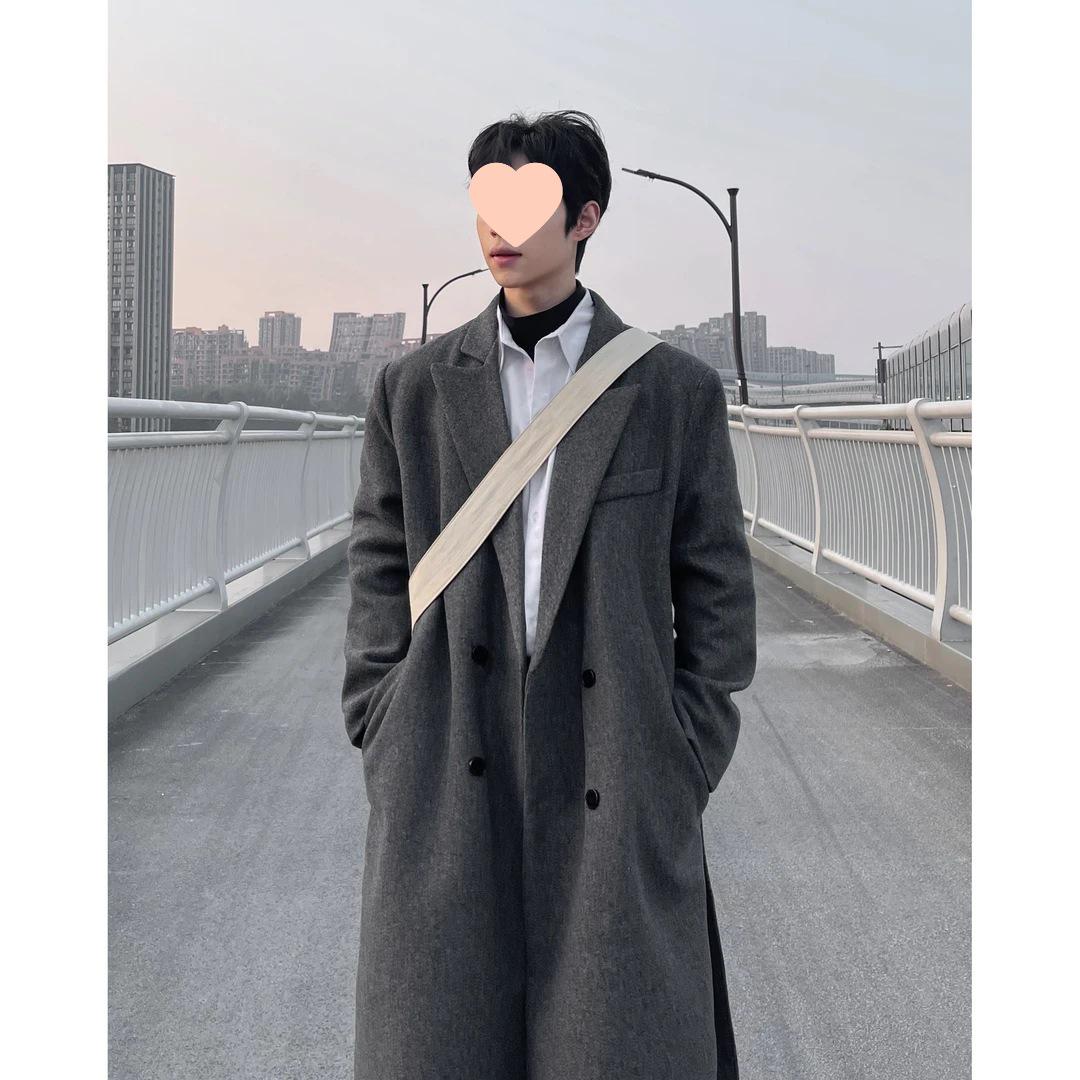 

Мужское шерстяное пальто средней длины с подплечниками и поясом - Утепленное, свободного кроя для осени/зимы XL серый