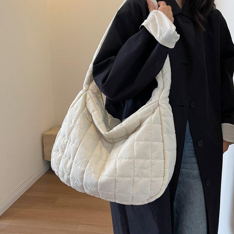 Women Padding Shoulder Bag Casual Quilted Crossbody Bag Fashion Solid Messenger Bag Versatile Slouchy Shopping Bag