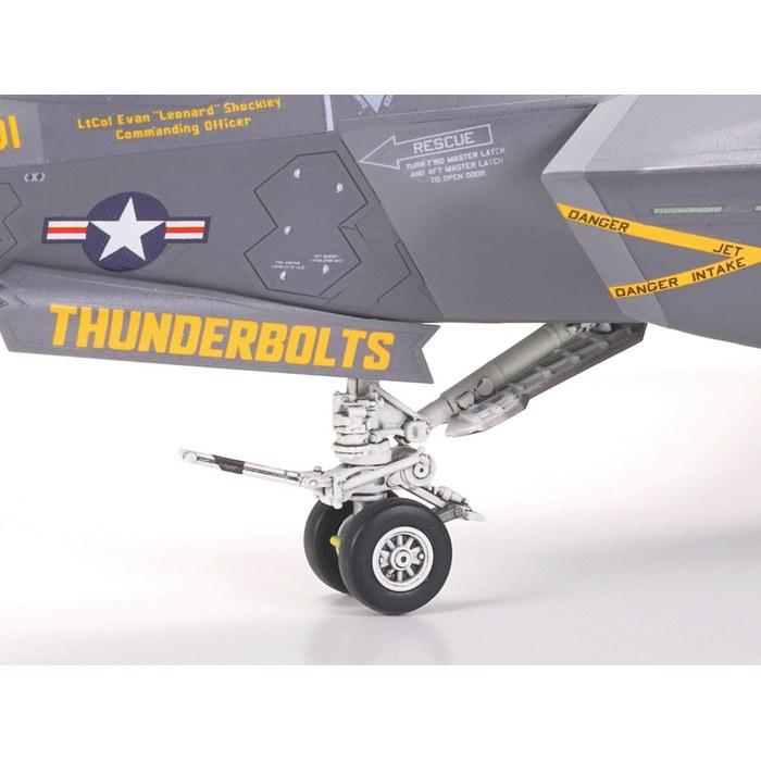 Tamiya 1/72 Warbird Collection No. 94 Lockheed Martin F-35C Lightning II Model Kit 60794 (Aircraft) - 21.8cm Length, 18.2cm Width