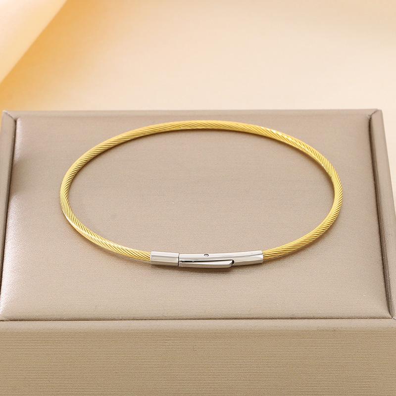 18K Gold-Plated Twisted Knot Stainless Steel Bracelet