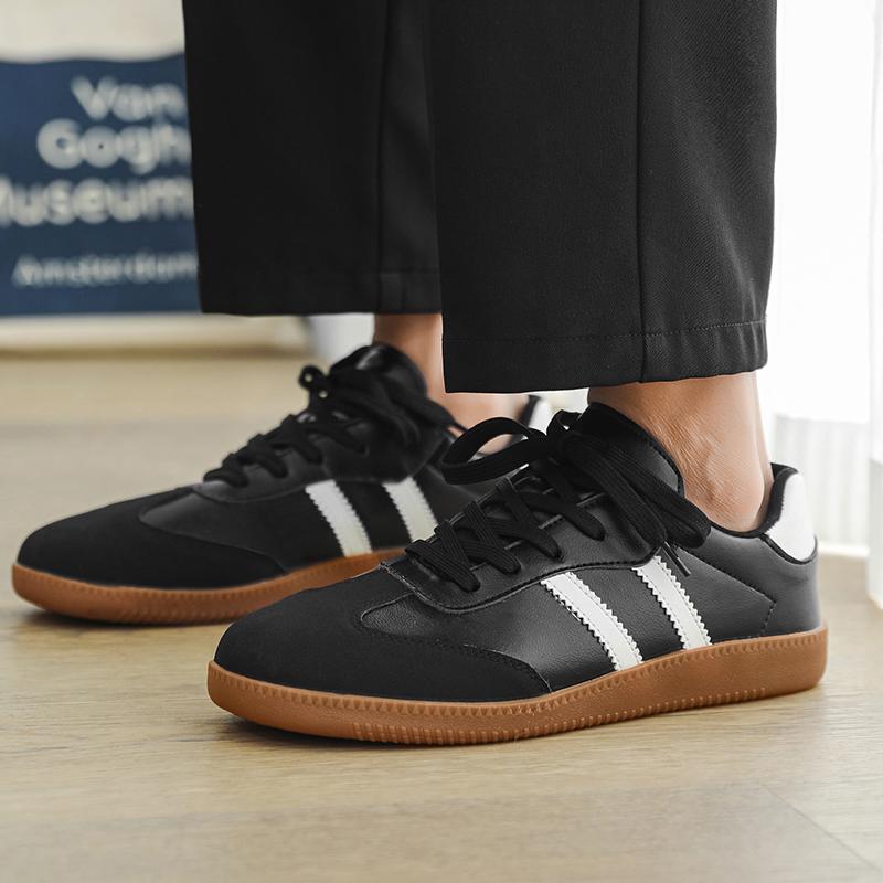 Men's and women's large-sized casual sports shoes, fashionable walking loafers, board shoes, flat breathable white shoes