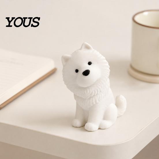Realistic Dog Art Piece Cute Sitting Samoyed Figurine, 3D Printed Smiling Puppy Statue, Healing Gift for Owners Animal Desktop Ornament Home