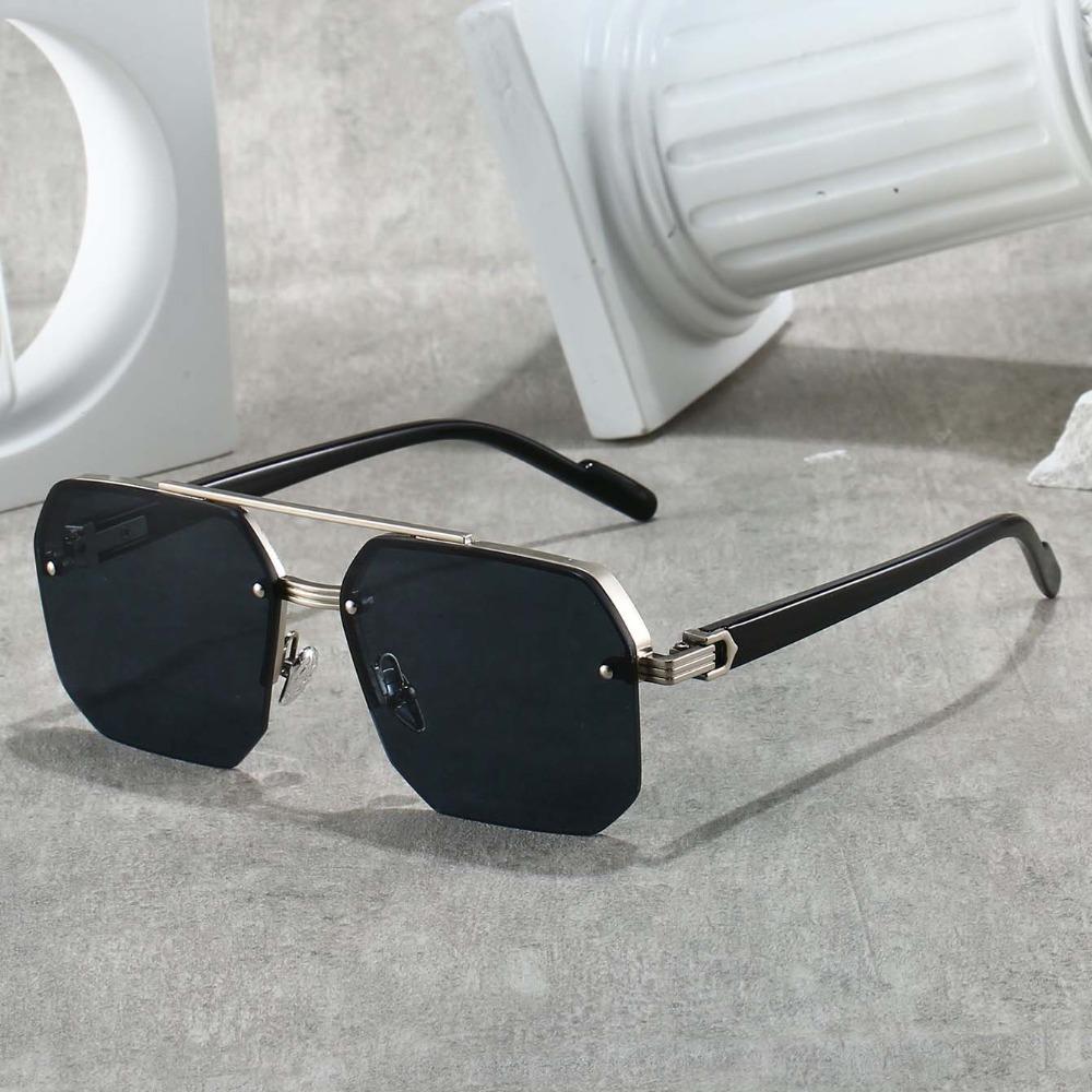 UV400 Men Zinc Zinc Alloy Sunnies Classic Anti-UV Glasses Catwalk Women HD Sunglasses Business