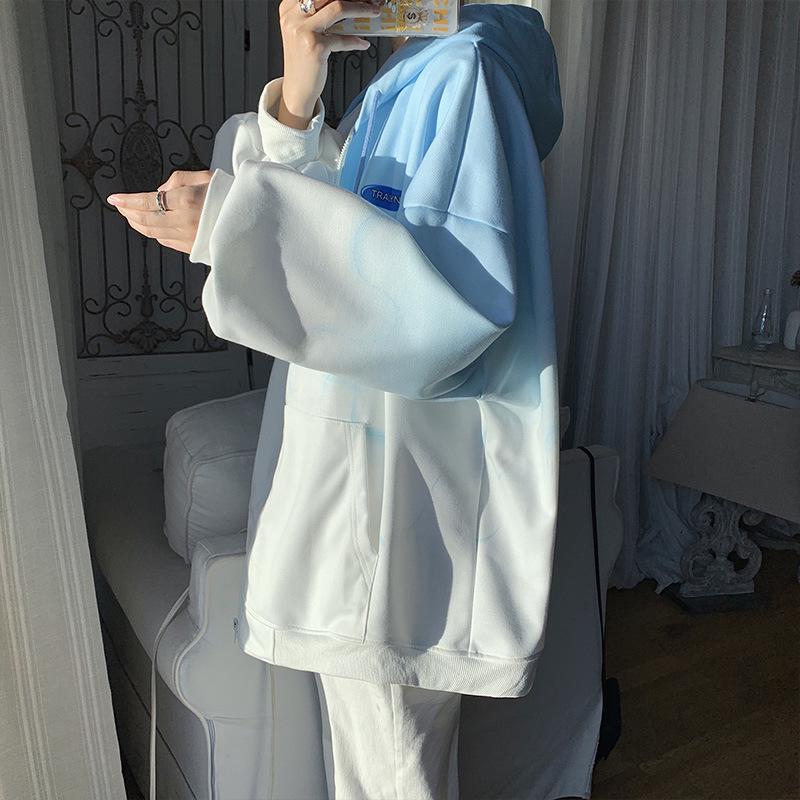 Męski kardigan z kapturem z gradientem - Trend Jesień 2021