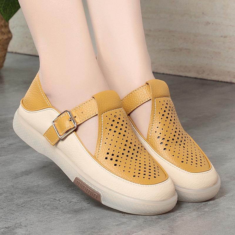 Mom Shoes Comfortable Flat Shoes For Women Hollow Hole Middle-Aged And Elderly Women's Shoes Summer Soft-Soled Leather Shoes