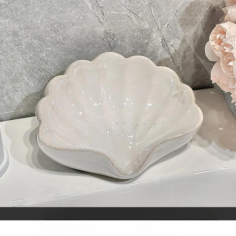 Creative Modern Shell Soap Box Soap Box Simple Soap Dish Holder for Household Use Toilet and Restroom Drainage Storage