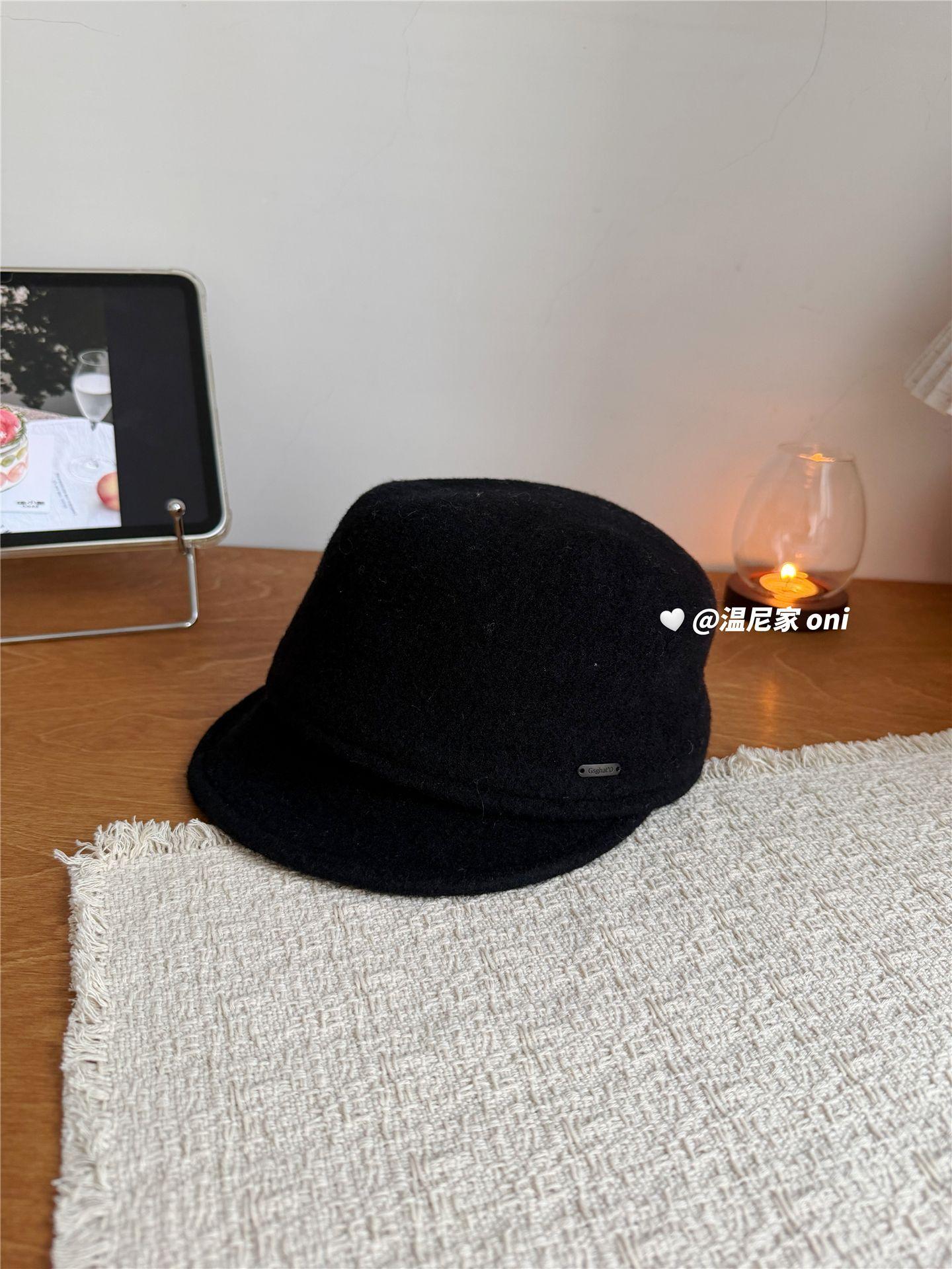 

Japanese Wool Temperament Equestrian Hats Ladies Fashion Party Fedoras Women Designer Berets Vintage Short Brim Duck Tongue Hat 56-58cm чорний