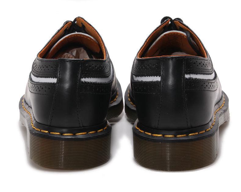 Schwarz & Weiße Leder Schuhe mit runder Zehenpartie - Herbst/Winter, Low-Top, Übergröße, Casual & Formaler Stil für Paare.