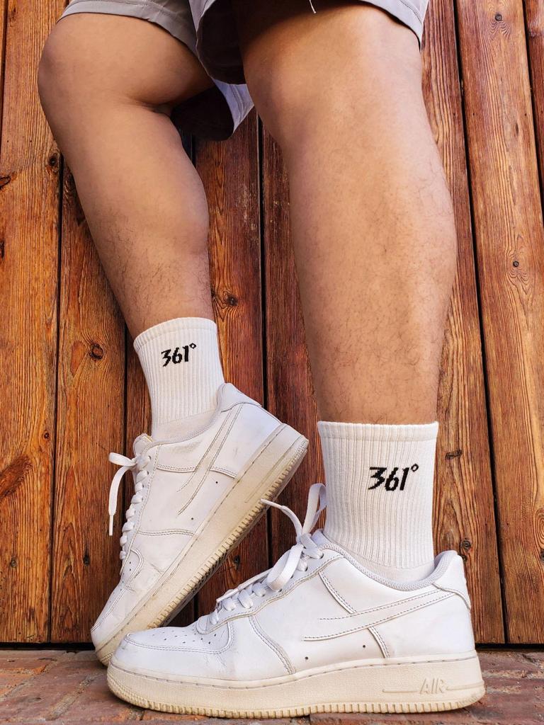 Original Pure White Air Force 1 Year of the Horse Limited Low-Top Sneakers, Black Sports Casual Shoes, Wheat Color, Unisex Style