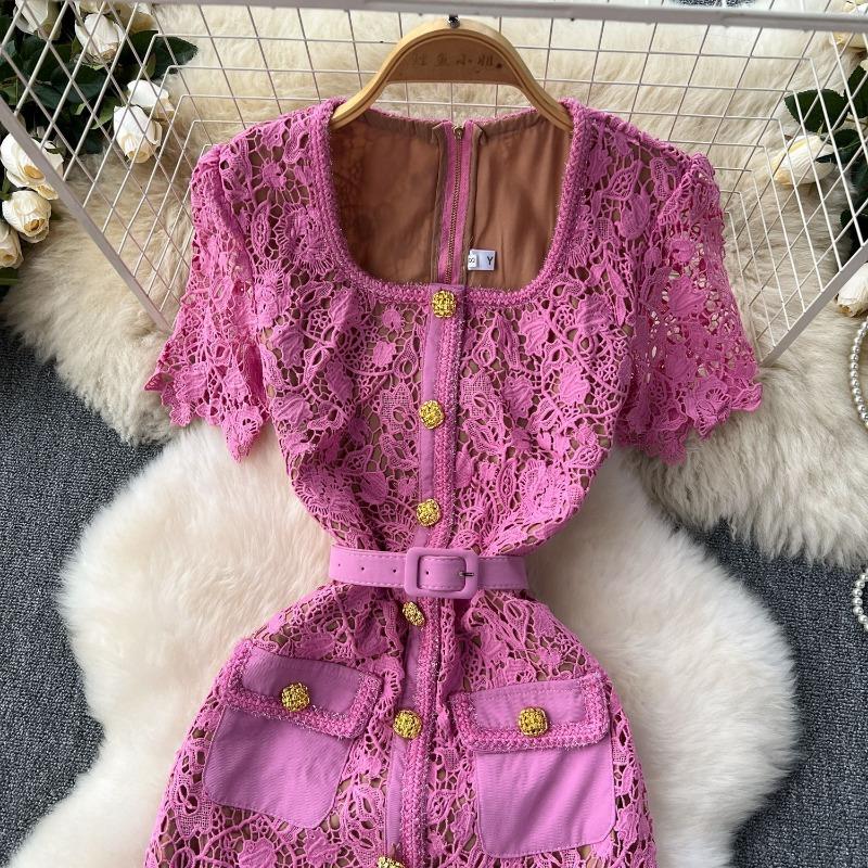 Ladies Temperament Square Neck Metal Button Slim Short Sleeve Lace Long Dresses