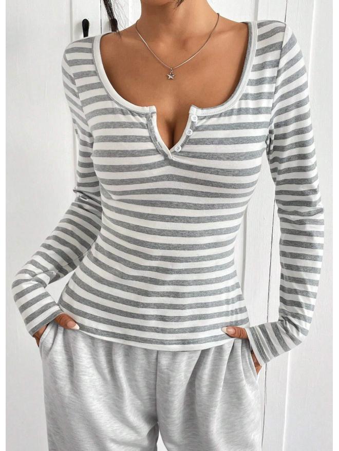 2026 Women s Early Spring Striped Color Block Button Long Sleeve Slim Fit Top S