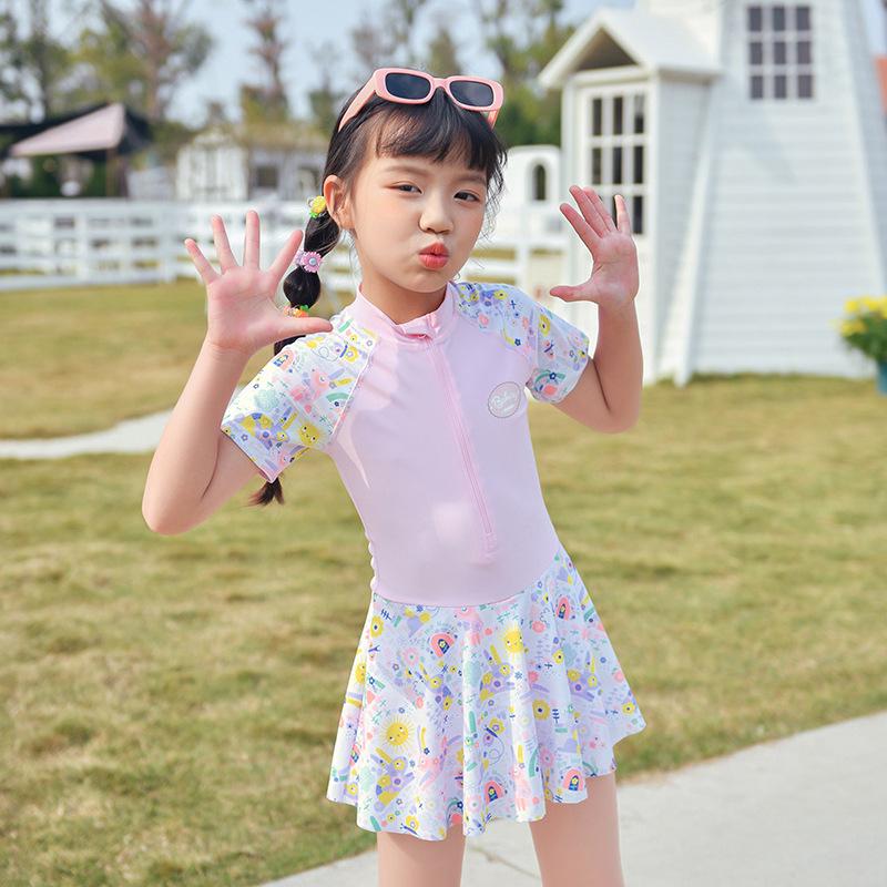 2024 Girls' Cute Skirt-Style One-Piece Swimsuit: Short Sleeve, Sun Protection, Quick-Dry. Sizes for Young To Middle-Aged Kids.